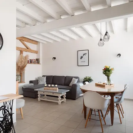 Les Deux Delices Nyaraló